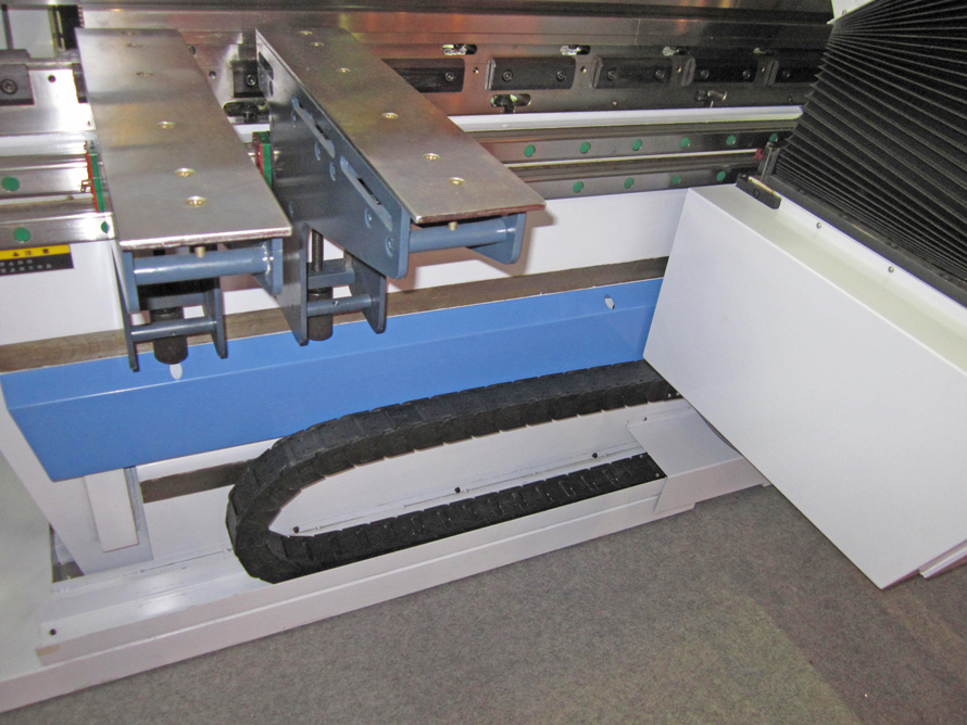 自動化設備上的拖鏈應用